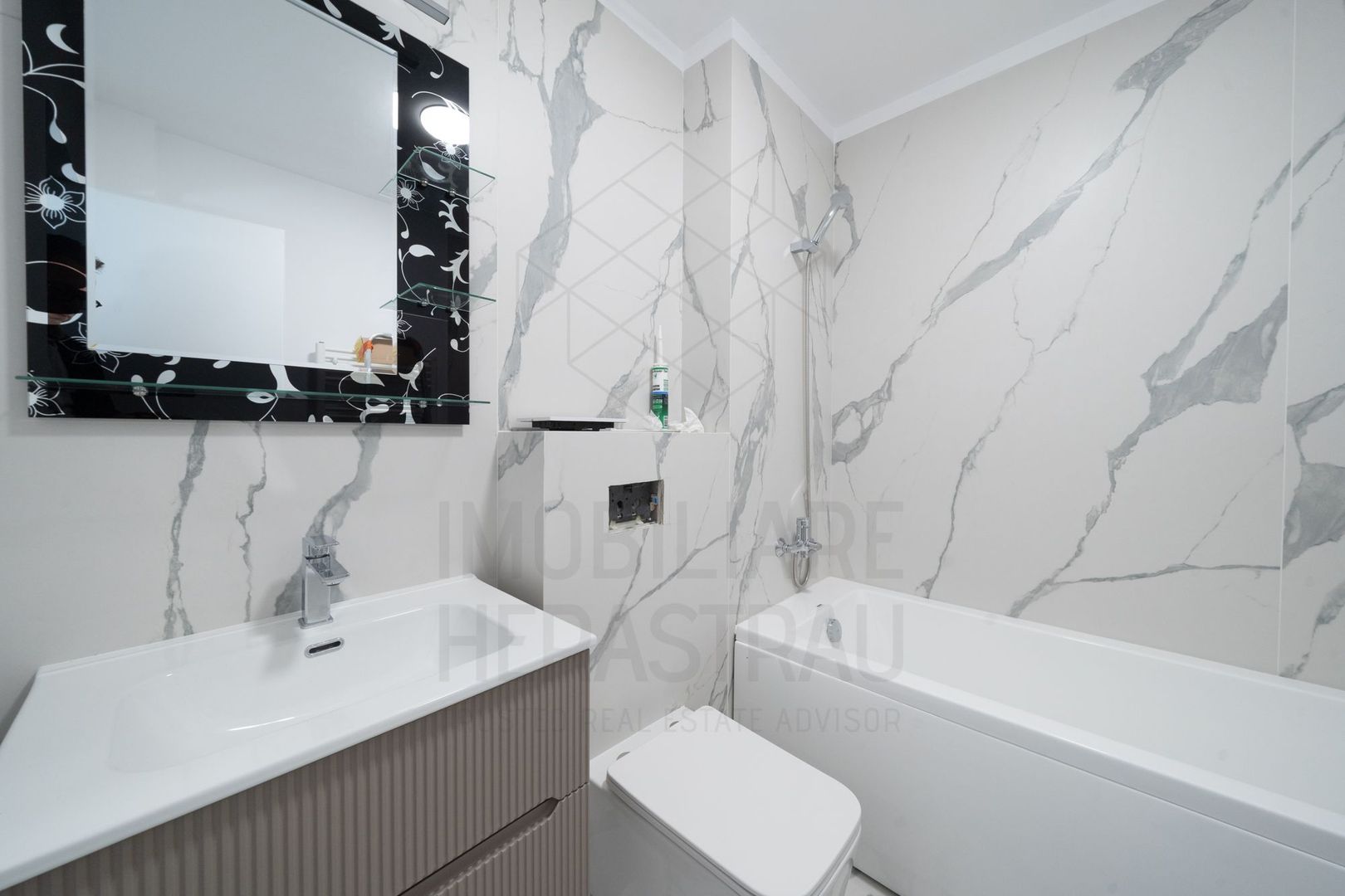 Apartament 3 camere Aviatiei | La 3 minute de metrou