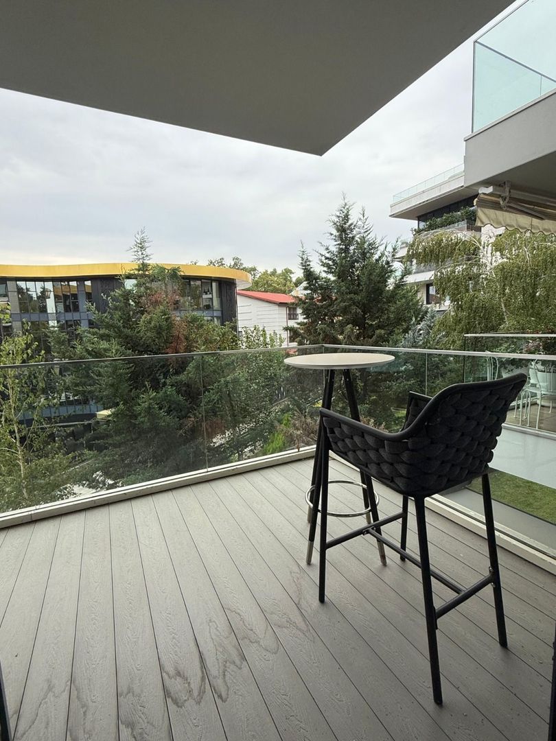 Travis Suite | Luxury apartment | Floreasca Lake