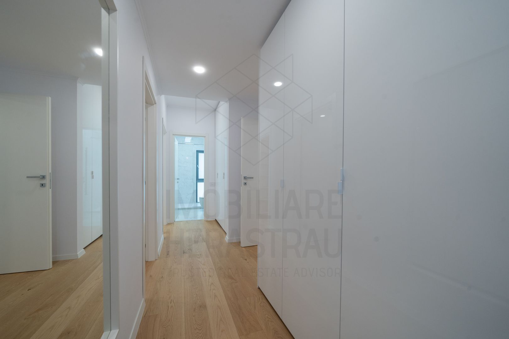 Apartment, Compozitorilor area