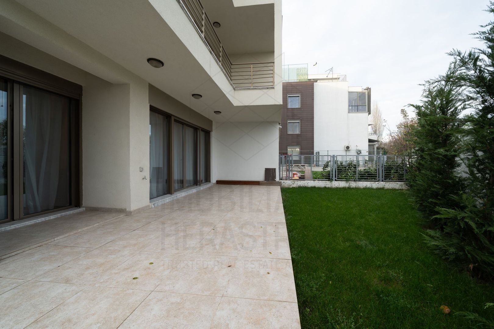 Green Lake | Vila stil mediteranean | Baneasa Sisesti