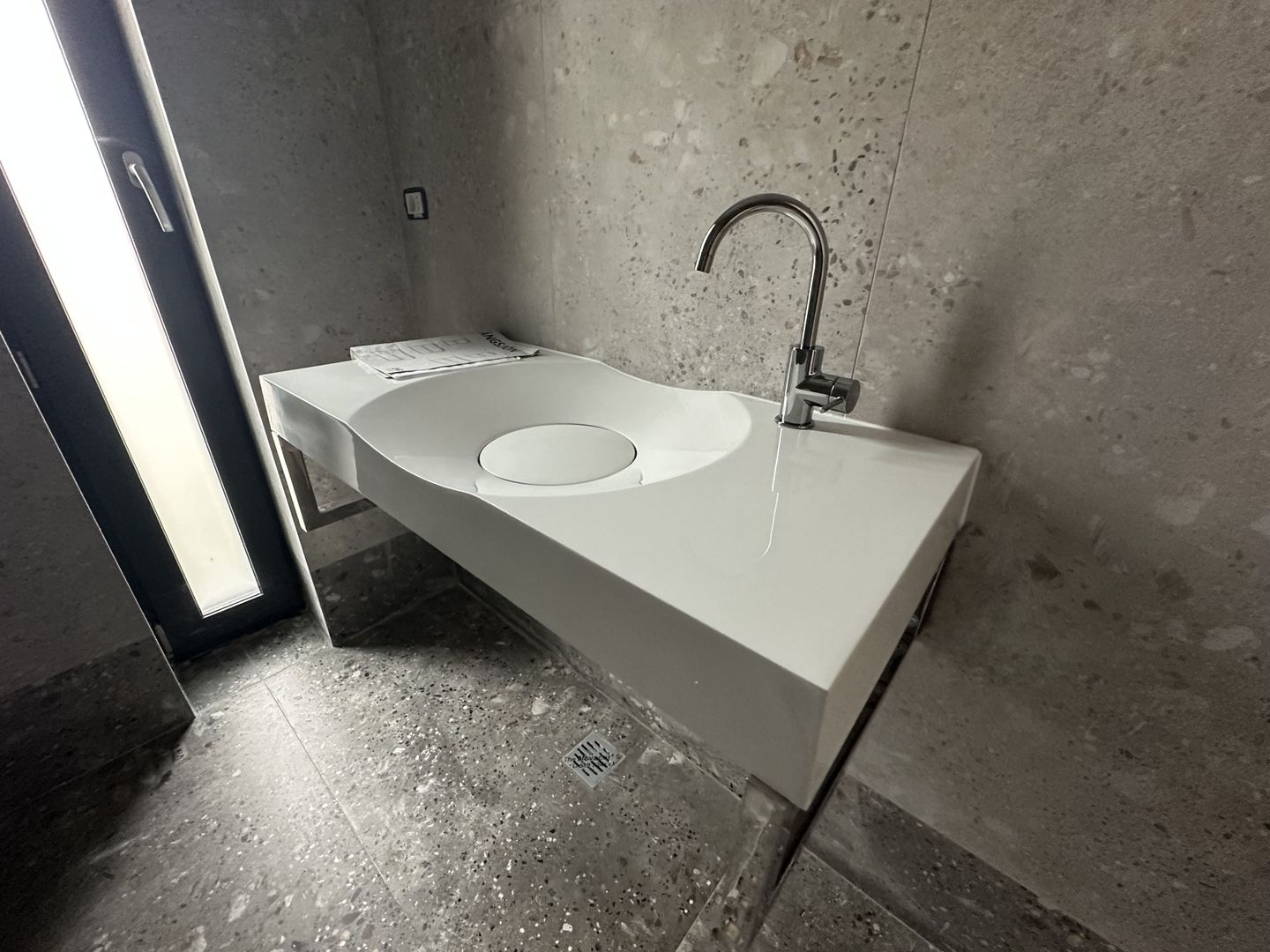 Apartament duplex , parcare .