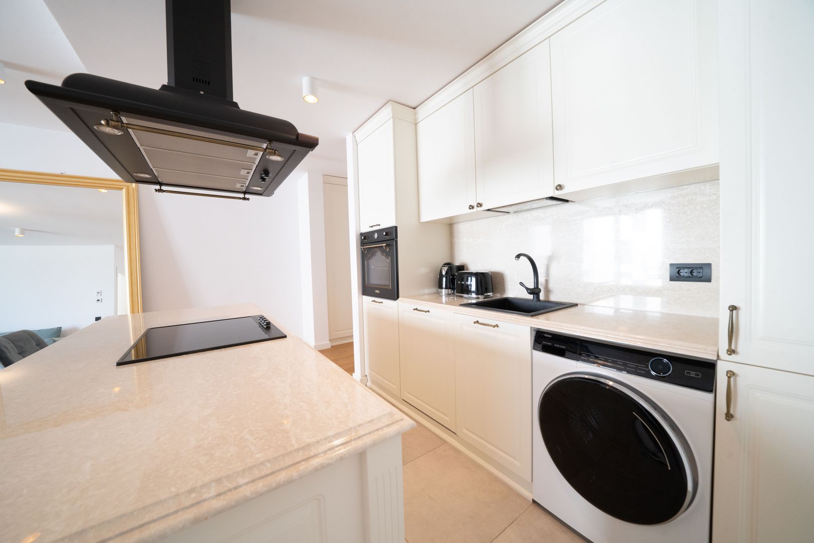 2 room Apartment for sale, Herastrau area