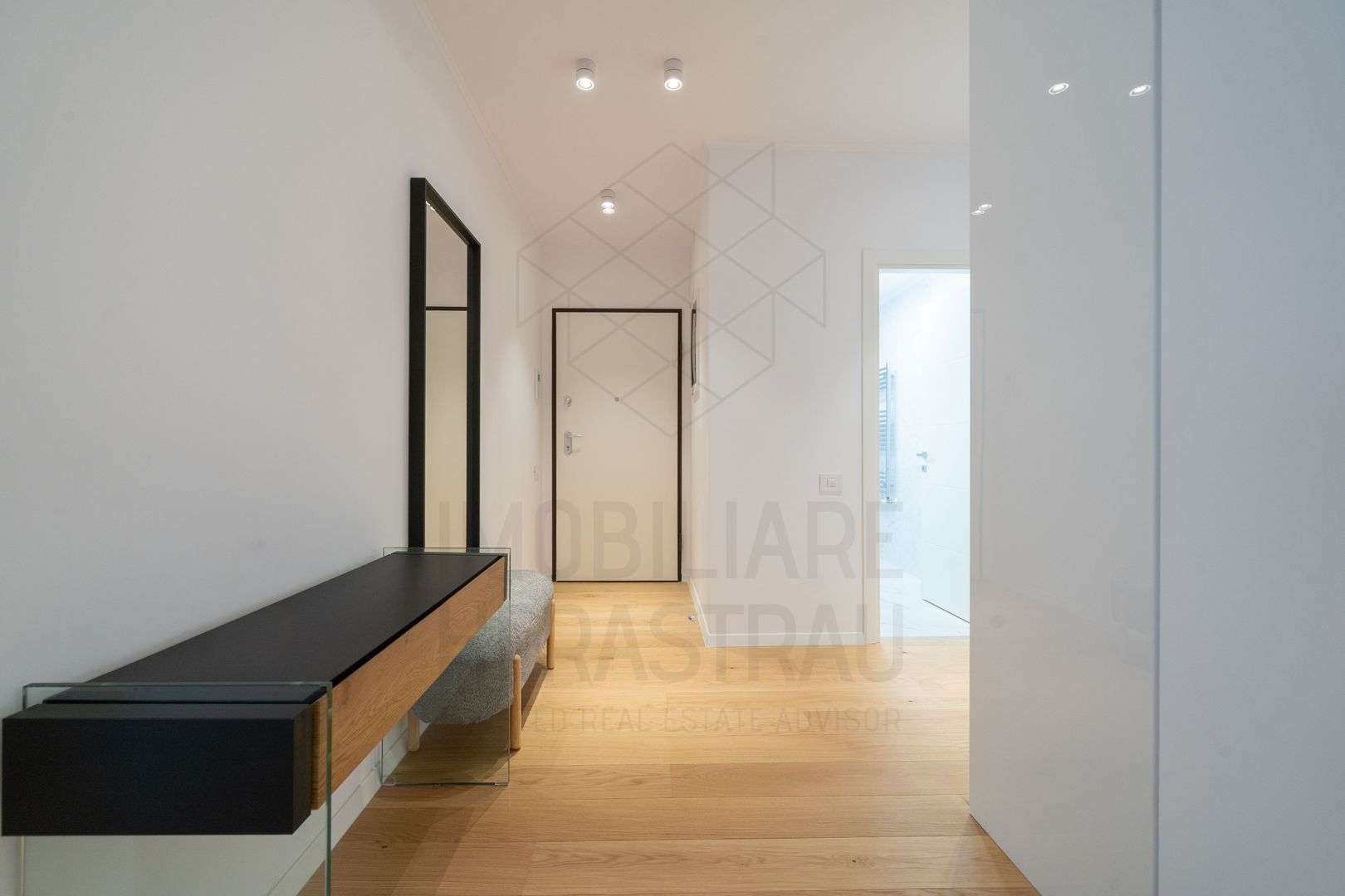 Apartment, Compozitorilor area