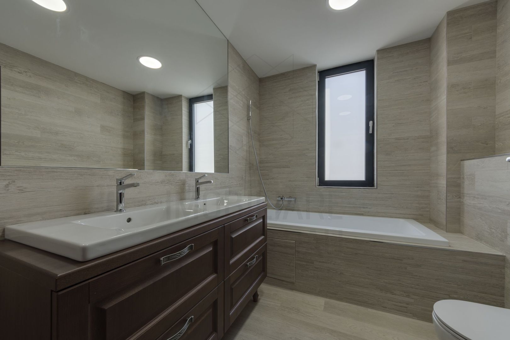 Casa Duplex | Voluntari