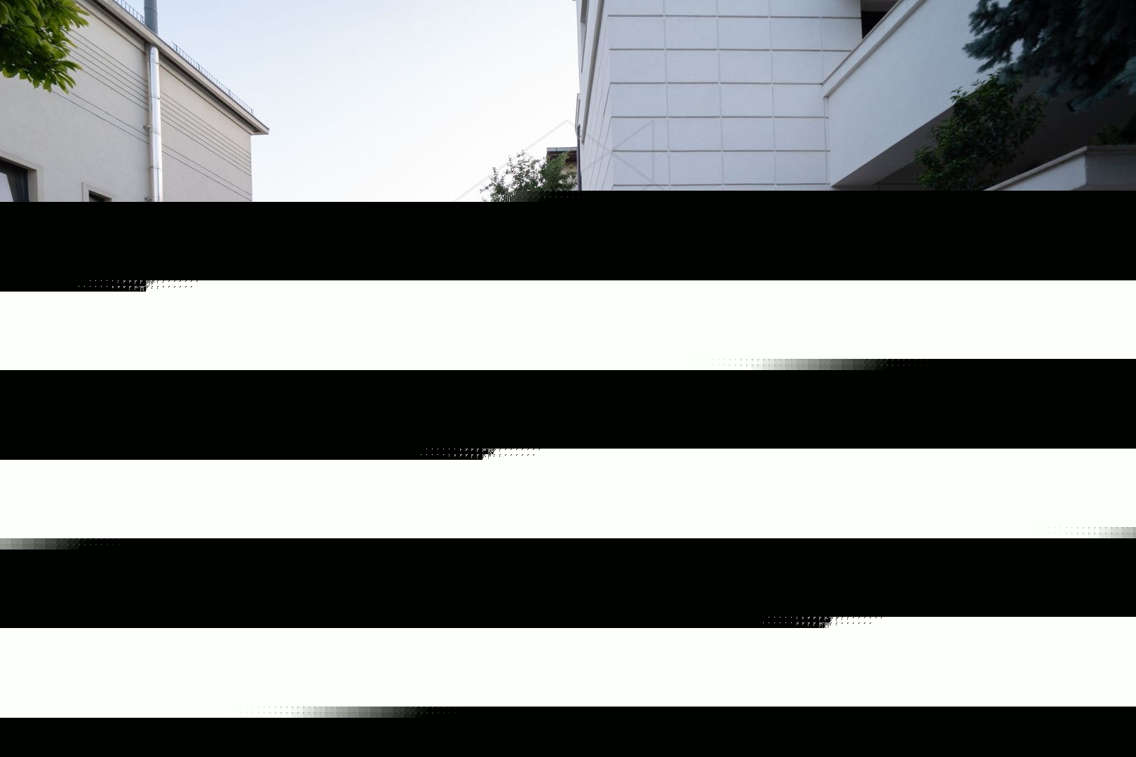 Reședință interbelică cu personalitate arhitecturală distinctă în zona Dorobanți