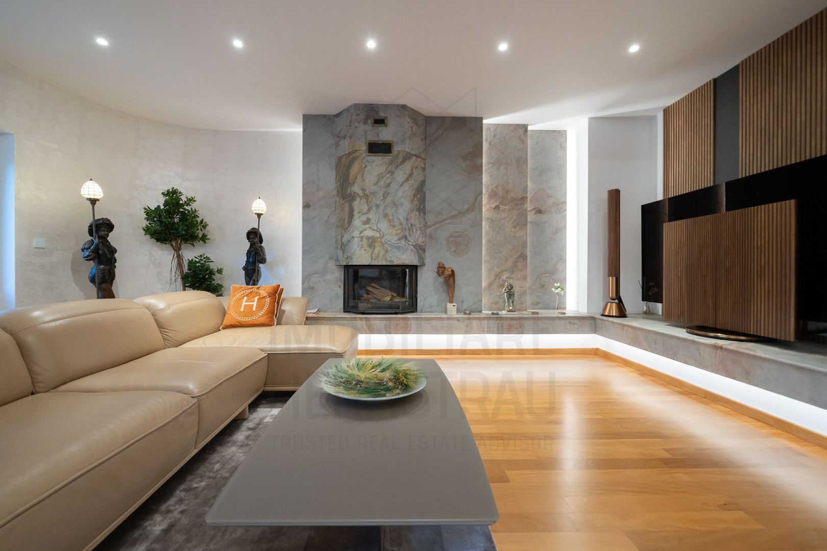 Reședință interbelică cu personalitate arhitecturală distinctă în zona Dorobanți