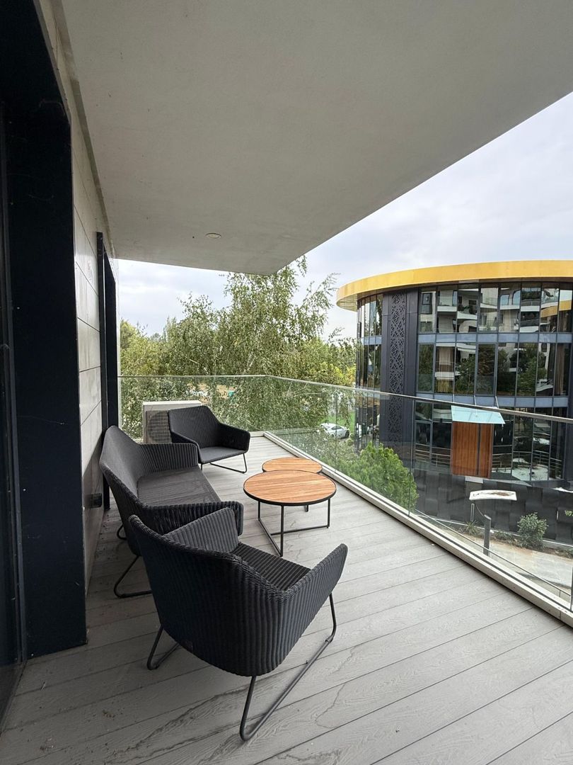 Travis Suite | Luxury apartment | Floreasca Lake