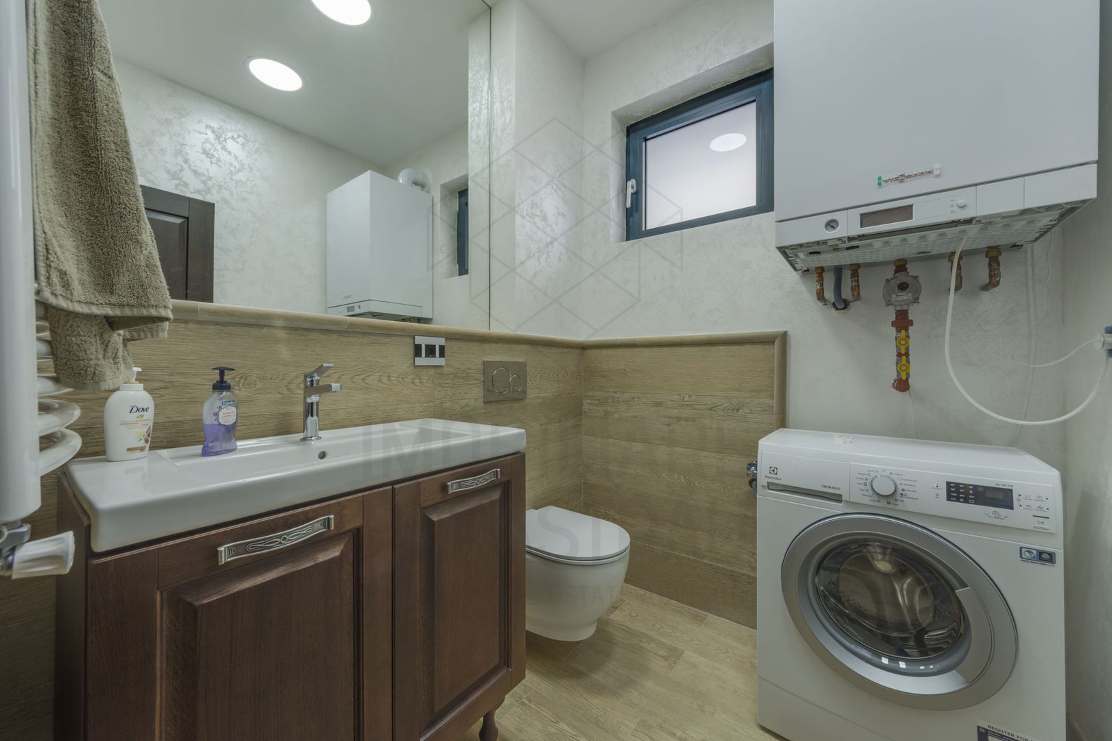 Casa Duplex | Voluntari