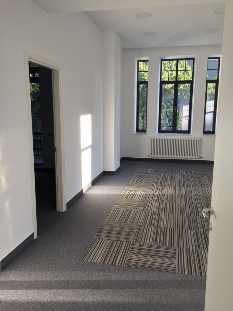 12 room House / Villa for sale, Polona area