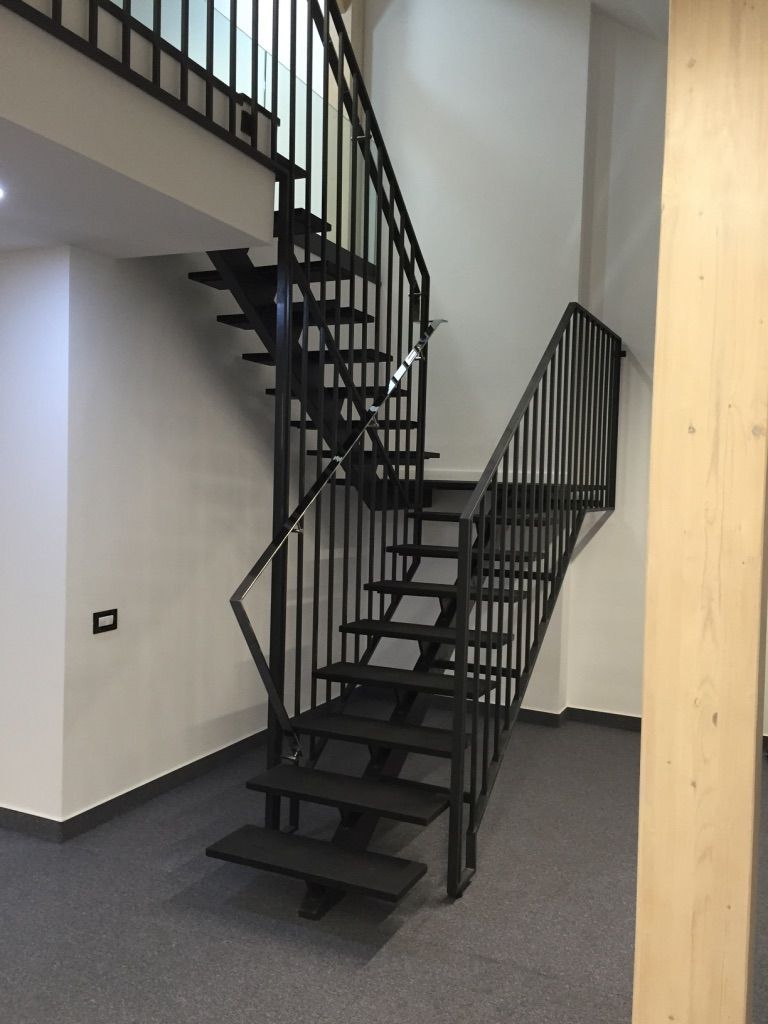 12 room House / Villa for sale, Polona area