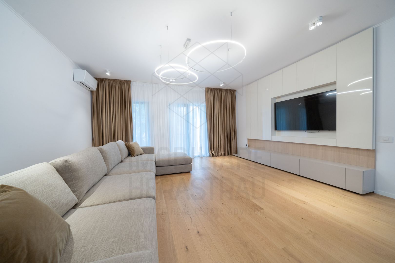 Apartment, Compozitorilor area